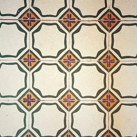 Tiffany 1925 Guest house